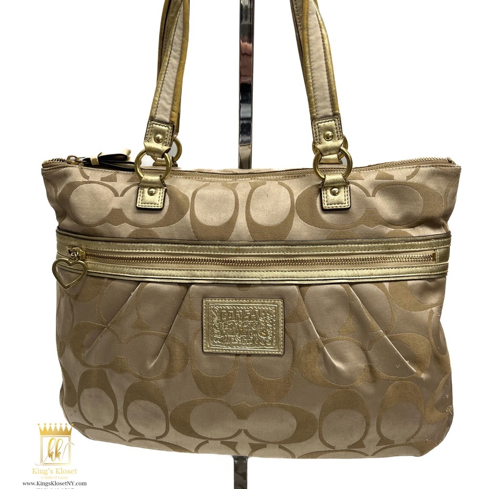 Coach Poppy Signature Shoulder Bag - Gem